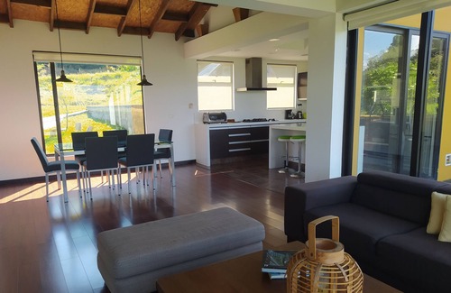 Choconta House | Represa del Sisga, 3-bedroom country house.