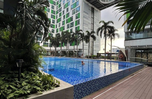 Tan Binh Apartment | Republic Plaza Tan Son Nhat International Airport