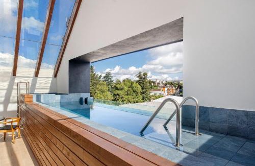 Quinta da Serra Apartment | Requinte e Piscina Aquecida by Achei