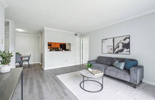 Clodine Apartment | Reserve at westwood 2300 I Spacious 1 Bed 1 Bath