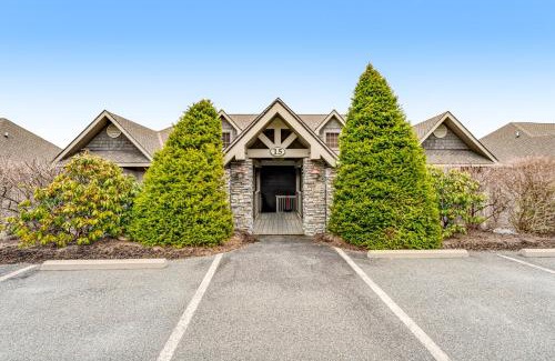 Sugar Mountain Apartment | Reserve II 15-C