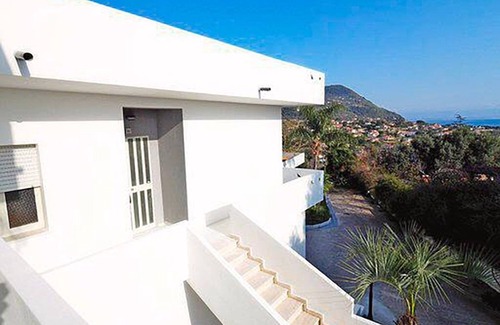 Calimera House | Residence Punta Ricadi - Appartamento Bilocale 4 Letti