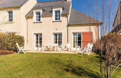 Port-en-Bessin-Huppain House | Residence Pierre & Vacances Le Green Beach**** - House 6 people - 2 bedrooms - Fireplace - Terrace