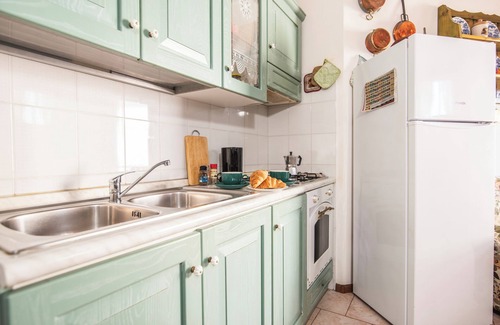 Bosa Marina Apartment | Residence 4 Colonne, Bosa, Italy