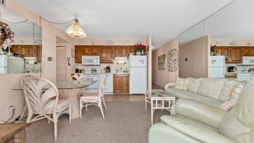 North End Apartment | Residence 710