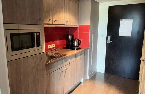 Caen City Centre Apartment | Residence City'O Apparthotel Caen - Studio 2 People