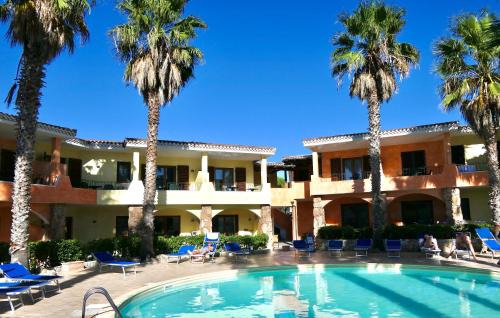 Palau Apartment | Residence con piscina a Palau, a soli 150 mt. dal mare