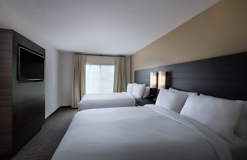 East Brunswick Hotel | Residence Inn by Marriott New Brunswick Tower Center Blvd