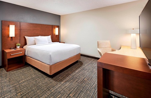 Tree Section Hotel | Residence Inn by Marriott Manhattan Beach