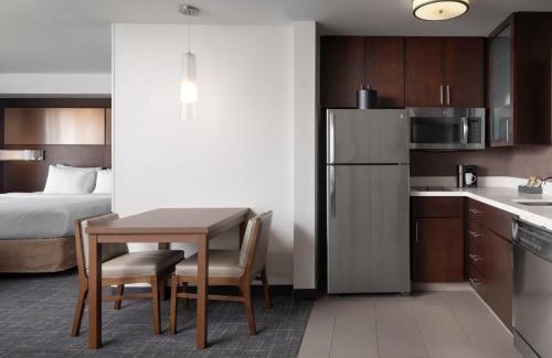 Lower Basin Lake Travis Hotel | Residence Inn by Marriott Austin Lake Austin/River Place