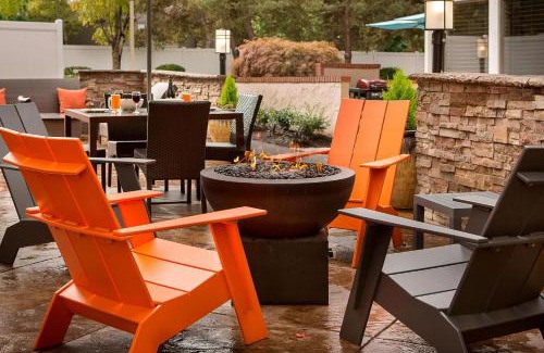 Lake Forest Hotel | Residence Inn by Marriott Portland South-Lake Oswego
