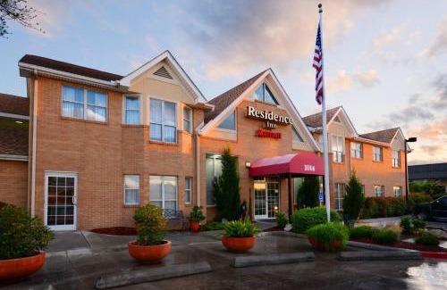 Oak Park - Northwood Hotel | Residence Inn by Marriott San Antonio Airport/Alamo Heights