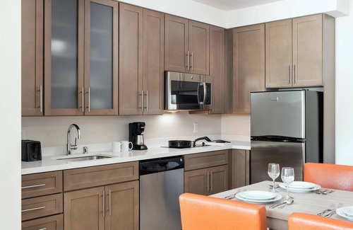 Columbia Hotel | Residence Inn by Marriott San Diego Downtown/Bayfront