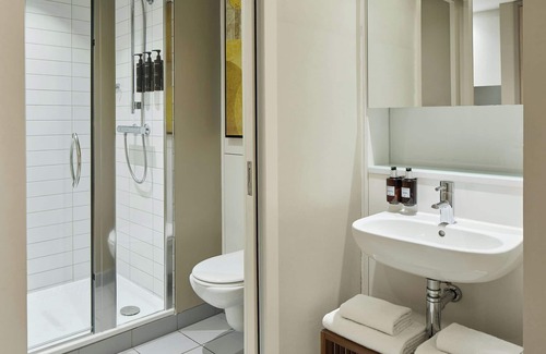Laurieston Hotel | Residence Inn by Marriott Edinburgh
