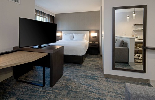 Valencia Hotel | Residence Inn by Marriott Valencia