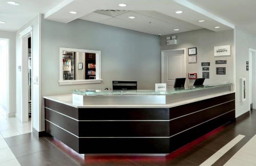Woodbridge Hotel | Residence Inn by Marriott Woodbridge Edison/Raritan Center