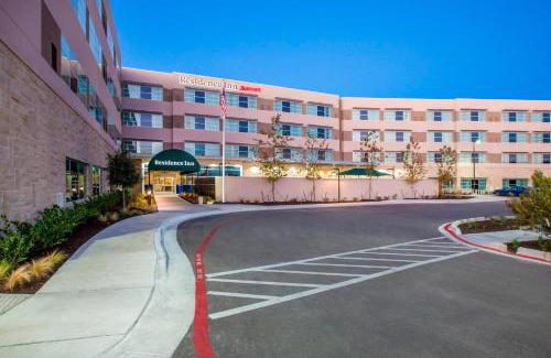 North Burnet Hotel | Residence Inn by Marriott Austin Northwest/The Domain Area