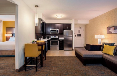 Regina Hotel | Residence Inn by Marriott Regina