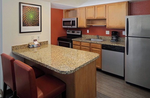 Richmond Hotel | Residence Inn by Marriott Richmond West End