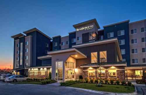 Tulsa Hotel | Residence Inn by Marriott Tulsa Midtown