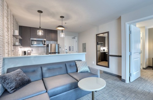 Albion Hotel | Residence Inn by Marriott Providence Lincoln