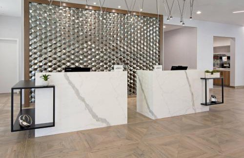 Valencia Hotel | Residence Inn by Marriott Valencia