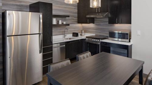 Farmington Hills Hotel | Residence Inn by Marriott Detroit Farmington Hills