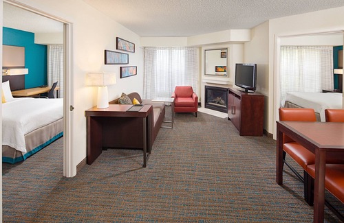 Livonia Hotel | Residence Inn Detroit Livonia