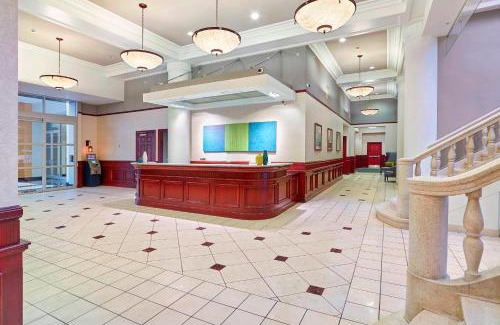 Westown Hotel | Residence Inn Milwaukee Downtown