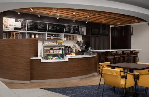 Downtown Syracuse Hotel | Residence Inn Syracuse Downtown at Armory Square