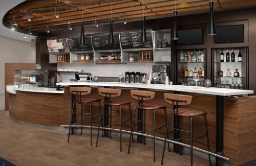 Downtown Syracuse Hotel | Residence Inn Syracuse Downtown at Armory Square