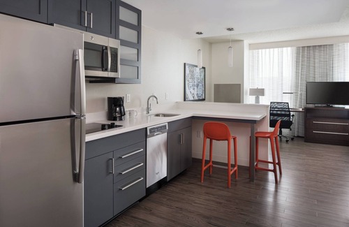 Navy Yard Hotel | Residence Inn Washington Capitol Hill/Navy Yard