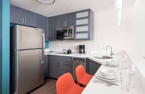 Navy Yard Hotel | Residence Inn Washington Capitol Hill/Navy Yard