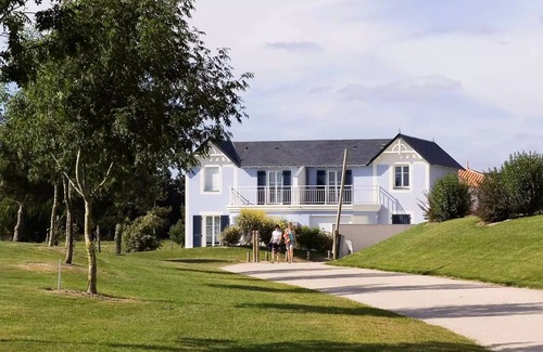 L'Aiguillon-sur-Vie Apartment | Residence Le Domaine des Fontenelles - 3 Rooms 4/6 People