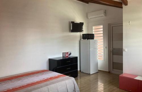 Grand-Bourg Hotel | Residence l oiseau des iles