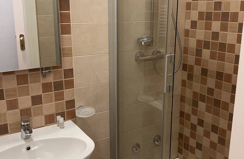 Avezzano House | Residence Le Ginestre Double Room No. 2