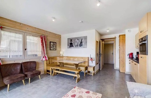 Les Eucherts Apartment | Residence Le Transalpin - 2 Rooms for 4 People