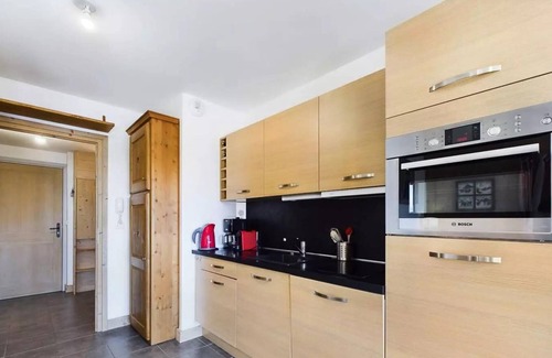 Les Eucherts Apartment | Residence Le Transalpin - 2 Rooms for 4 People