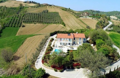 Cossignano House | Residence of the Graces