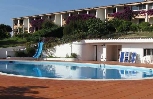 Baja Sardinia Apartment | Residence Pinnetta - 6-seater apartment with free pool and WiFi
