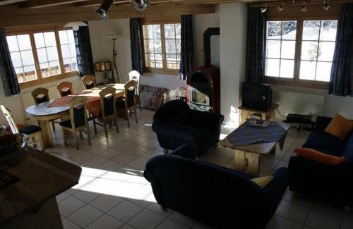Erschmatt Apartment | Residence Selika