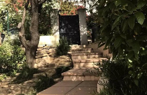 La Madrague Villa | Residence Superbellevue - Studio Saint Cyr