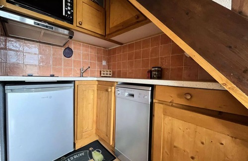 Barcelonnette Apartment | Residence Terrasses De l'adroit - 2 Rooms for 5 People