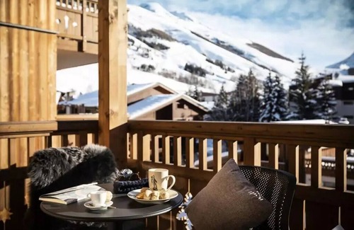 Les Deux Alpes Apartment | Residence Terresens Neige et Soleil - 3 Room Apartment + 2 Cabins 8/10 people