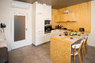 Vrsovice Apartment | Residence Trafick