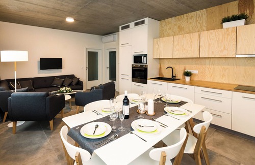 Vrsovice Apartment | Residence Trafick