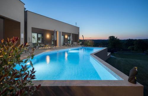 Gracisce Villa | Residence Villa Manuela - Batlug