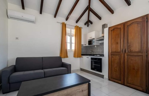 Le Gosier House | Residence with 4 studios and one F3