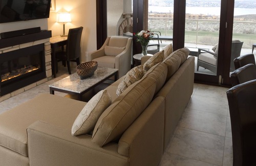 Okanagan-Similkameen House | Residences at Spirit Ridge with pool access