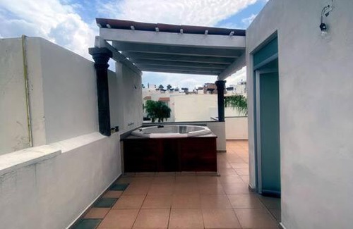 San Miguel de Allende House | Residencia con alberca